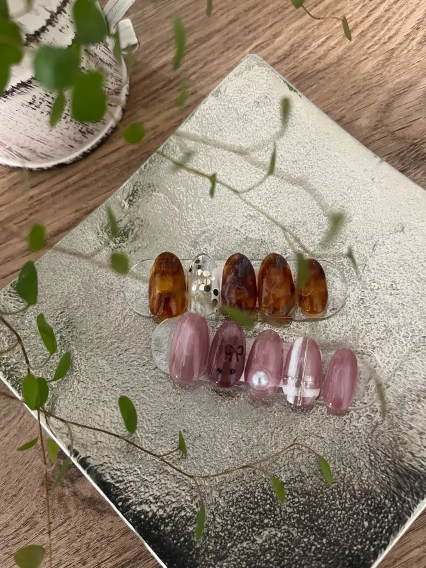 ネイル ハンドネイル レイレア ネイルルームのネイルデザイン