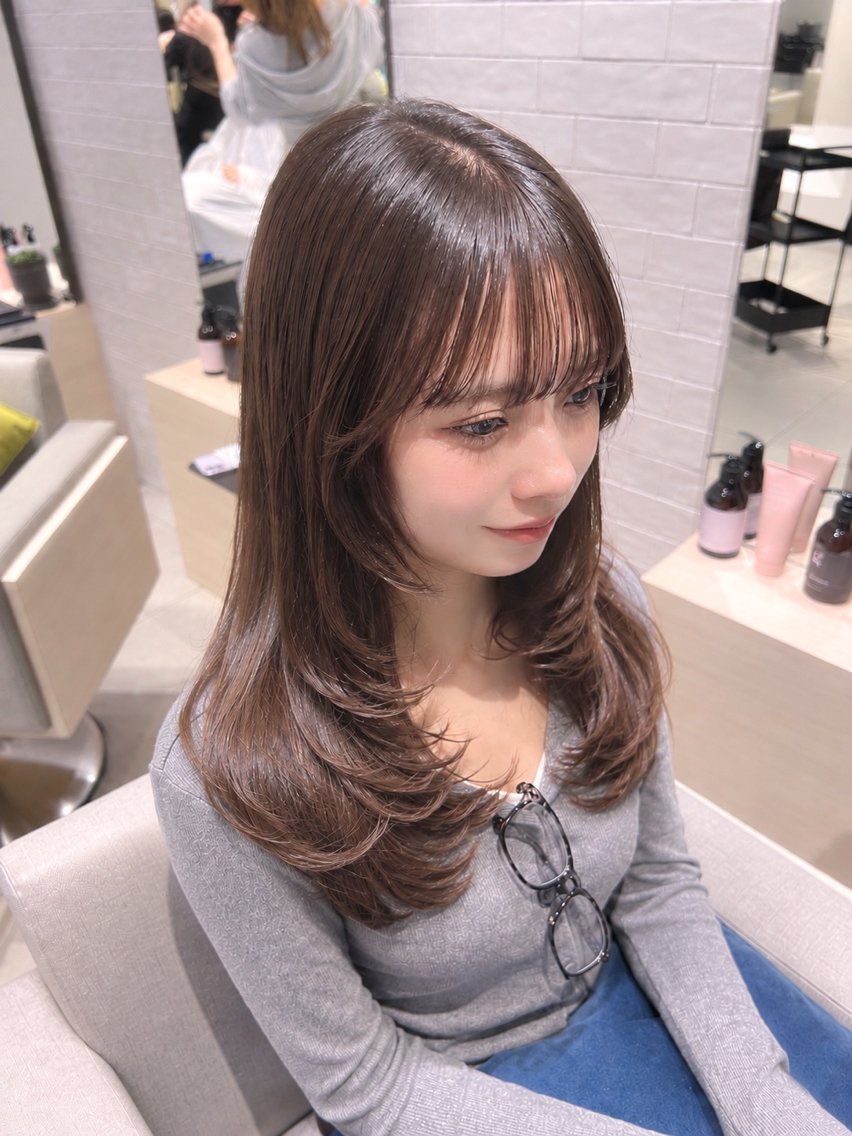 ロング カット 🤍 momoka🤍のヘアスタイル