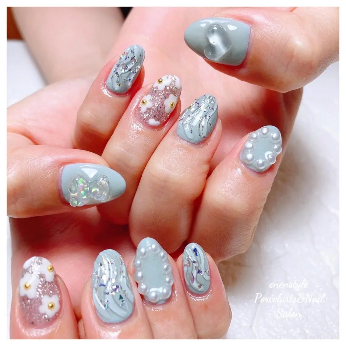 ミディアム ネイル 🐾enen style 🐾のネイルデザイン