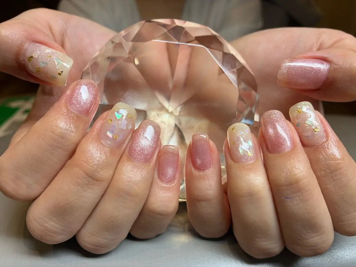 ネイル ハンドネイル ECRLN Atsumiのネイルデザイン