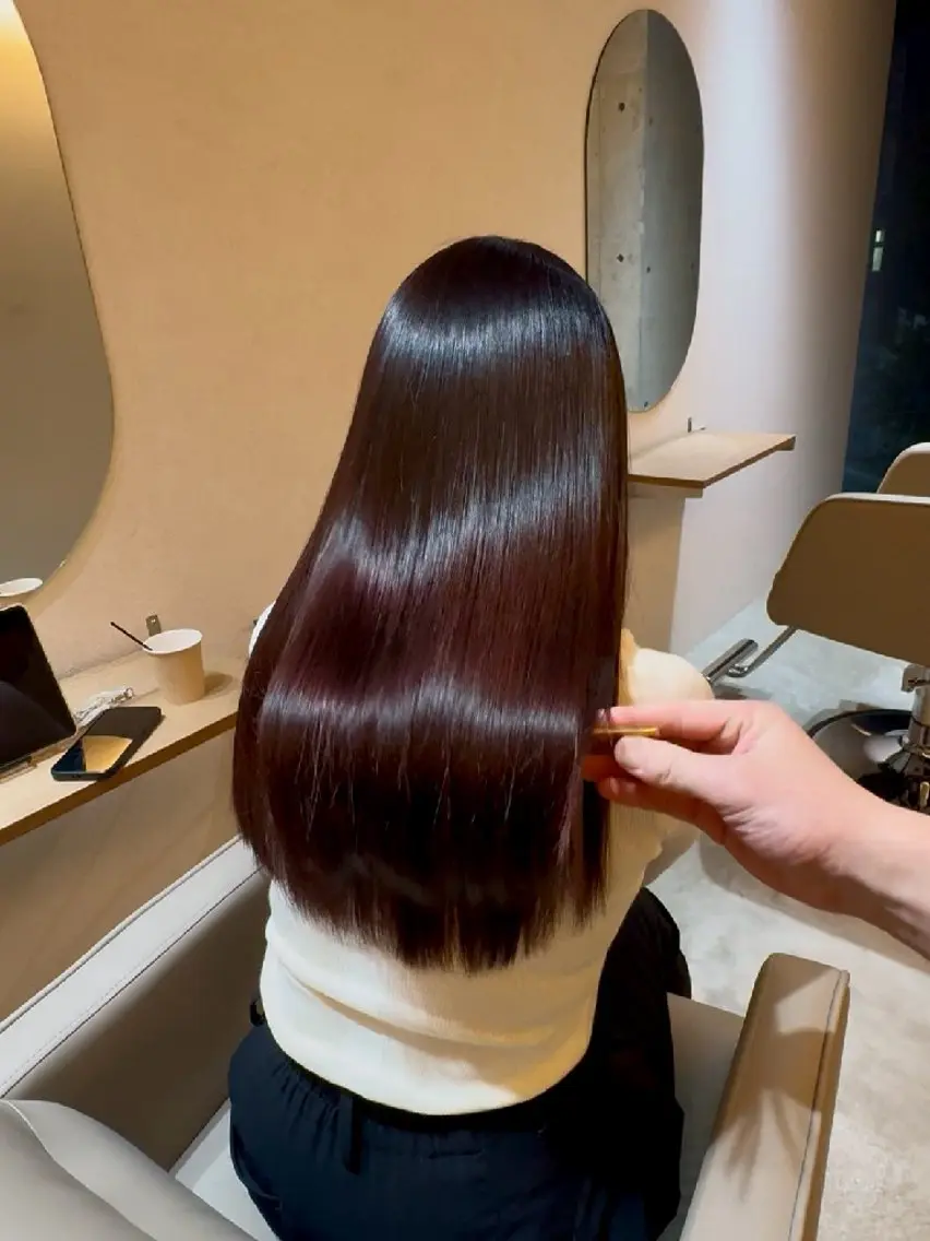 ロング ヘアカラー トリートメント Haru🫧髪質改善 ×美髪矯正🫧艶髪のヘアスタイル
