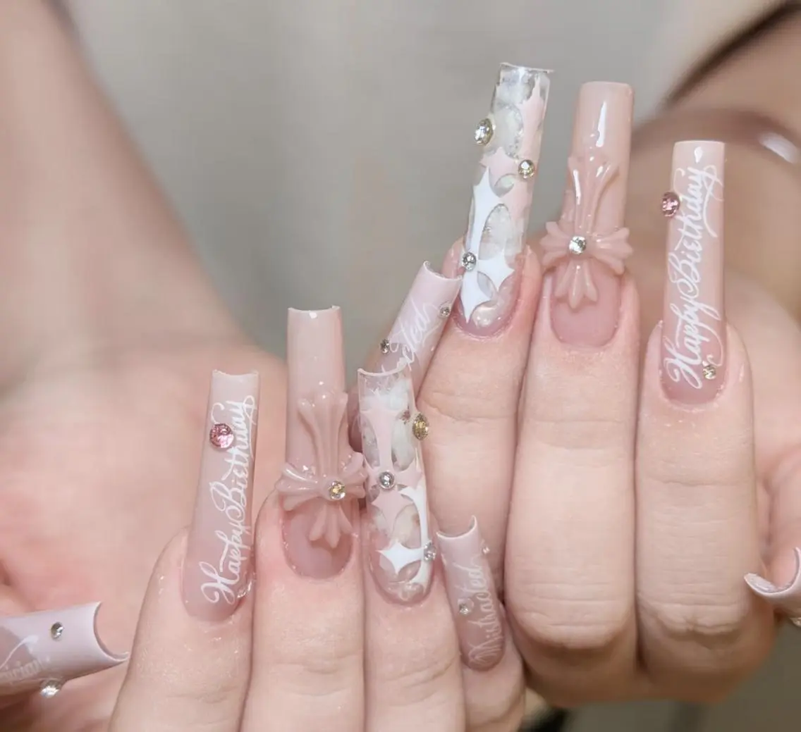 ネイル ハンドネイル she’s nailのネイルデザイン