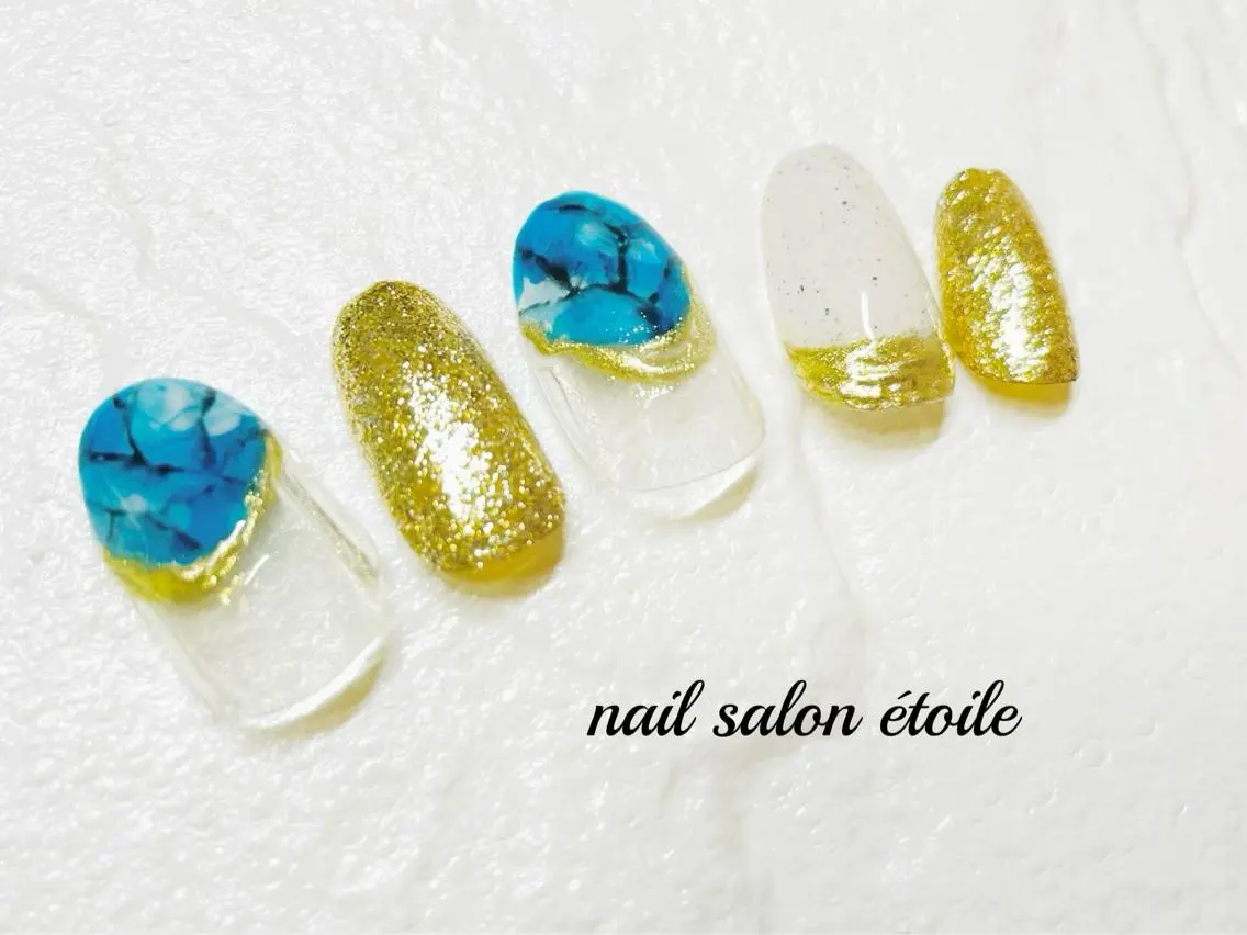 ネイル ブルー ジェルネイル ゴールド 大理石ネイル(マーブル) ニュアンスネイル ハンドネイル nail salon étoileのネイルデザイン