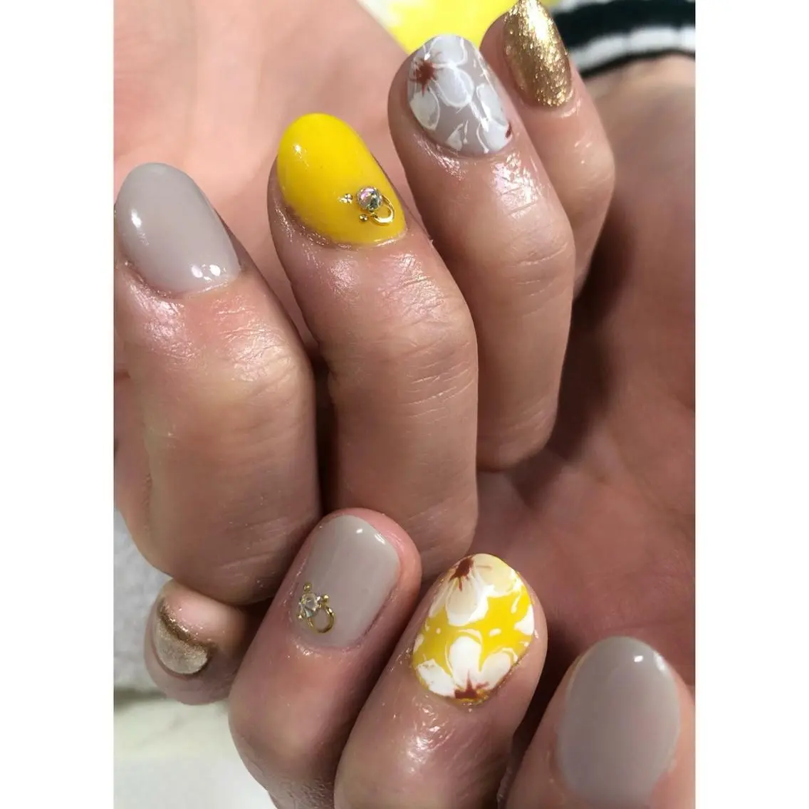 ネイル ハンドネイル 中谷 亜佑美のネイルデザイン