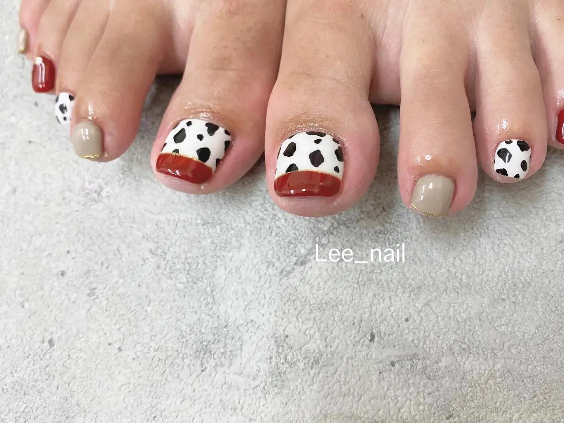 ネイル フットネイル ジェルネイル スカルプネイル Lee_ nailのネイルデザイン