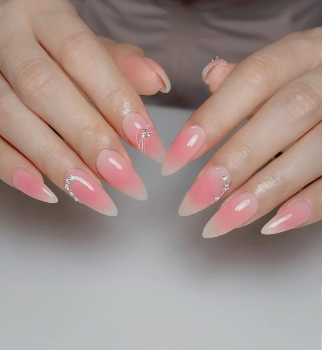 ネイル オーロラネイル 長さ出し フットネイル 韓国ネイル ラメ(グリッター) ハンドネイル 👍thumbs up nail👍のネイルデザイン