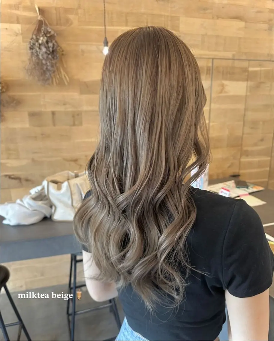 ロング aisa /札幌/艶カラー🎀のヘアスタイル