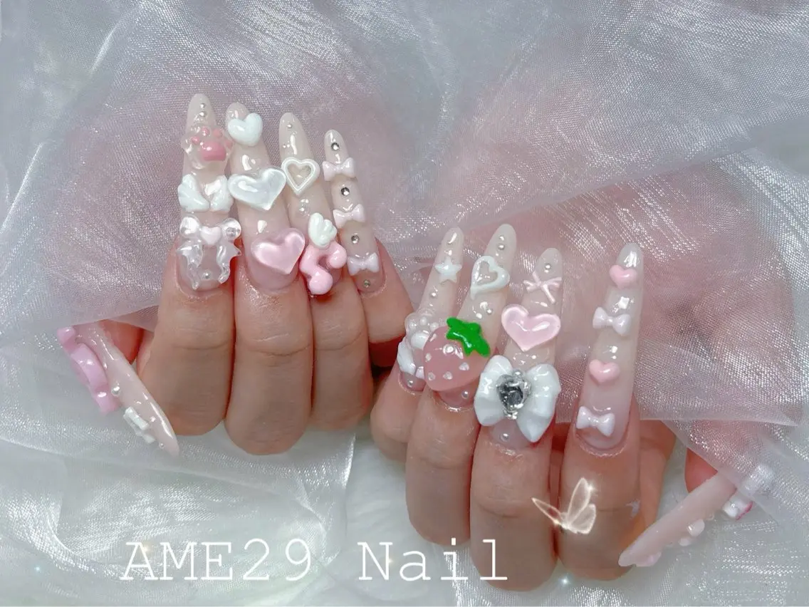 ネイル アートネイル ジェルネイル グラデーション ラメ(グリッター) マグネットネイル AME29 Nail ネイルサロンのネイルデザイン