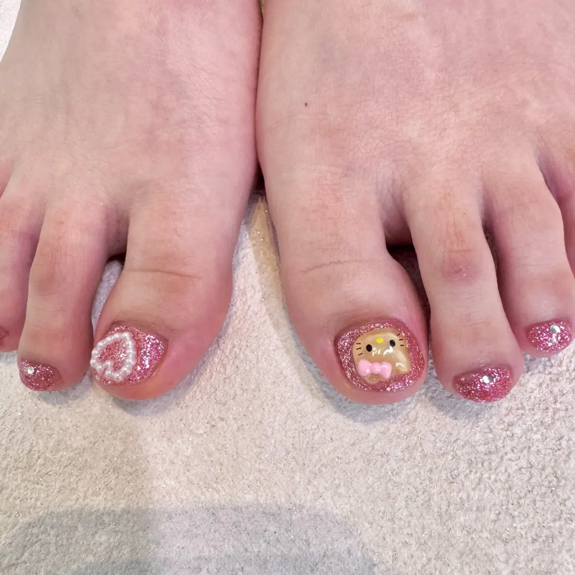 ネイル 夏ネイル フットネイル nail salon e'mu💐のネイルデザイン