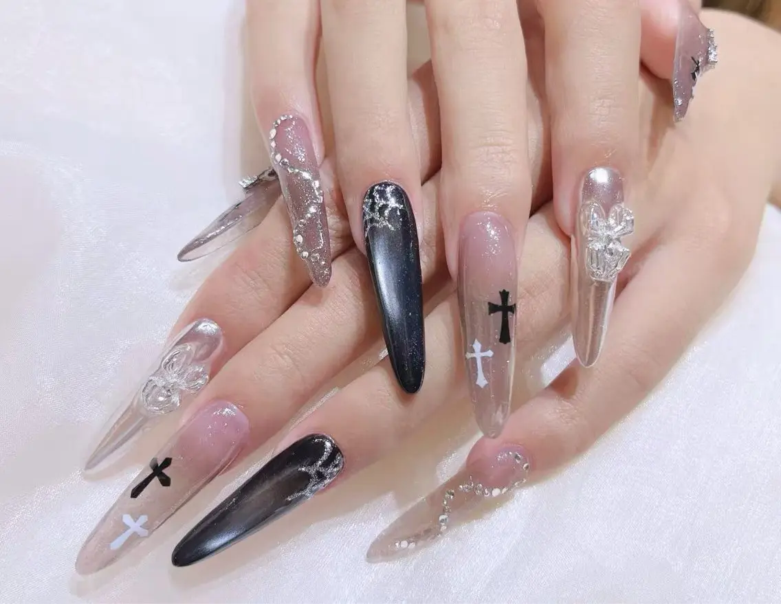 ネイル ハンドネイル MARHCHU NAILのネイルデザイン