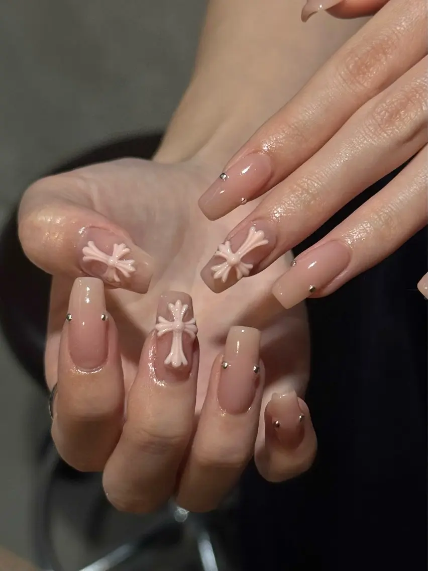 ネイル ハンドネイル 🍒 akariのネイルデザイン
