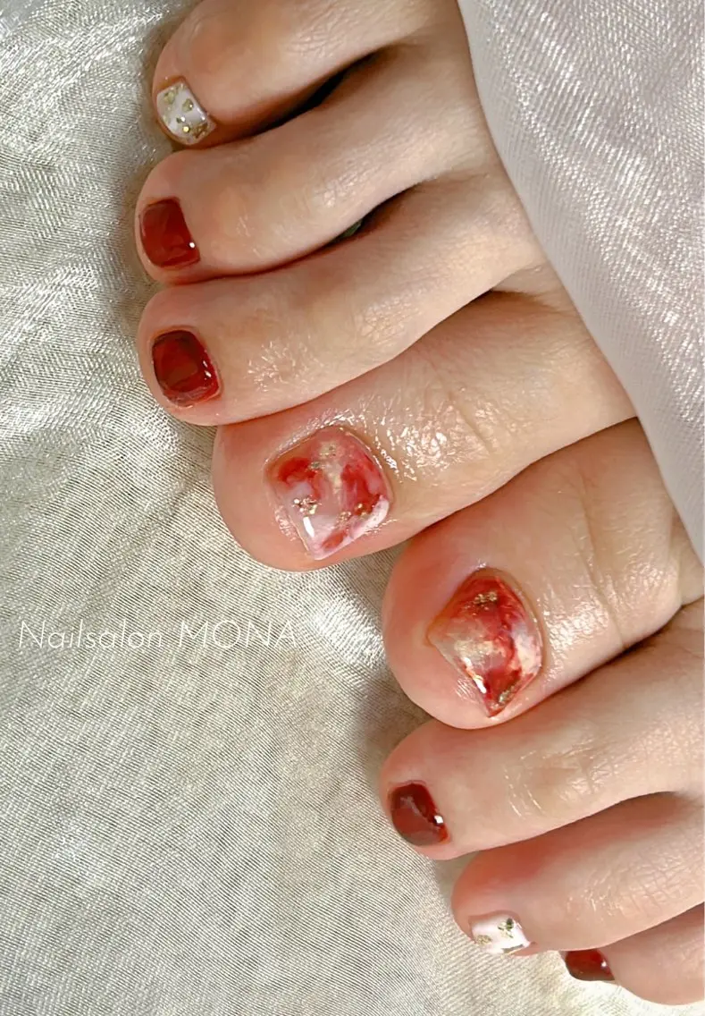 ネイル ボルドー 大理石ネイル(マーブル) ニュアンスネイル フットネイル Nailsalon MONA.のネイルデザイン