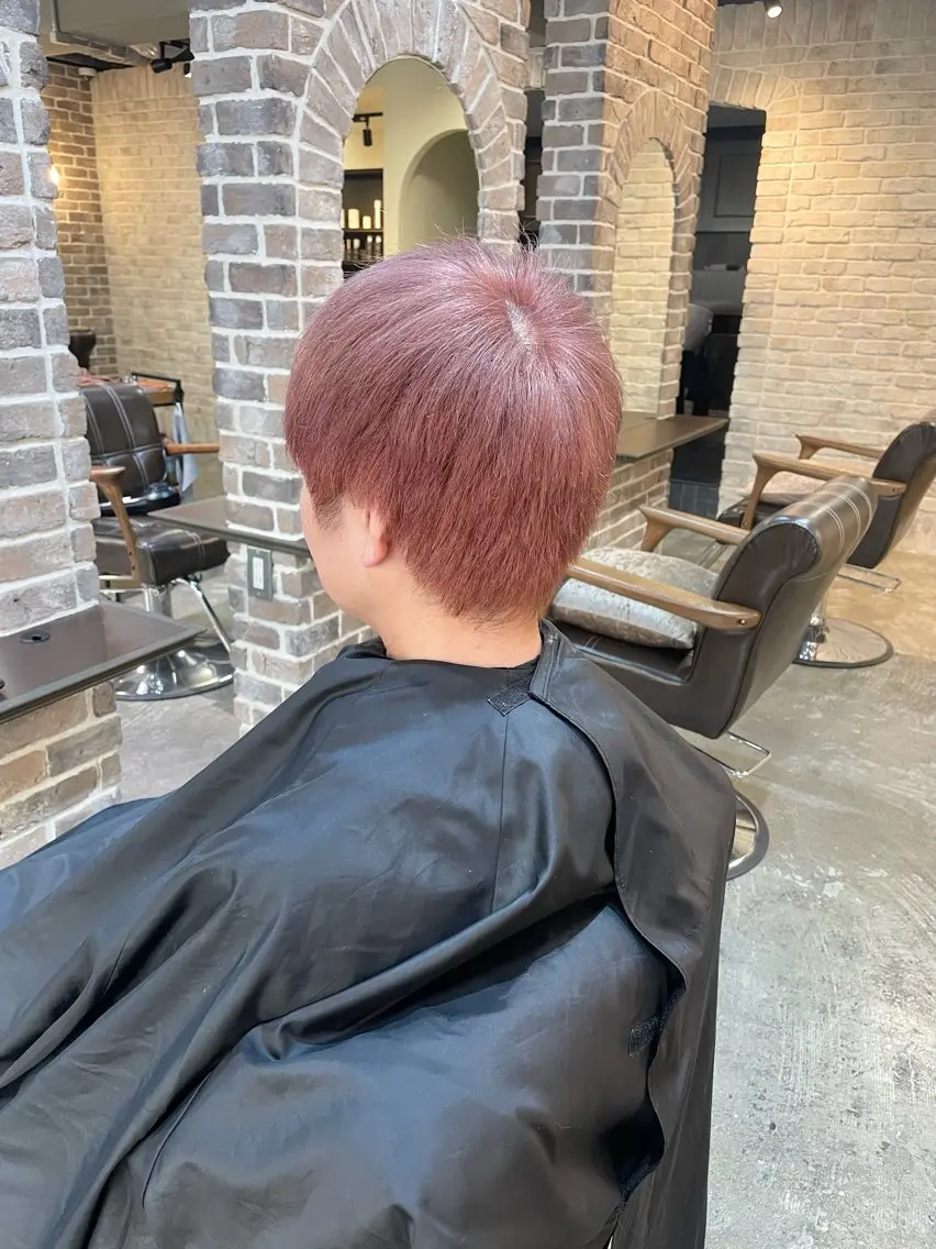 ショート カラー ベージュカラー ブリーチ ピンクカラー ピンクベージュ カット ヘアカラー トリートメント 艶カラー/インナー /グラデ/大西小百合のヘアスタイル