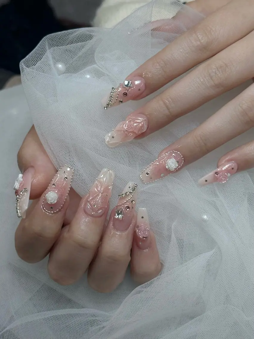 ネイル Iconic Nailのネイルデザイン