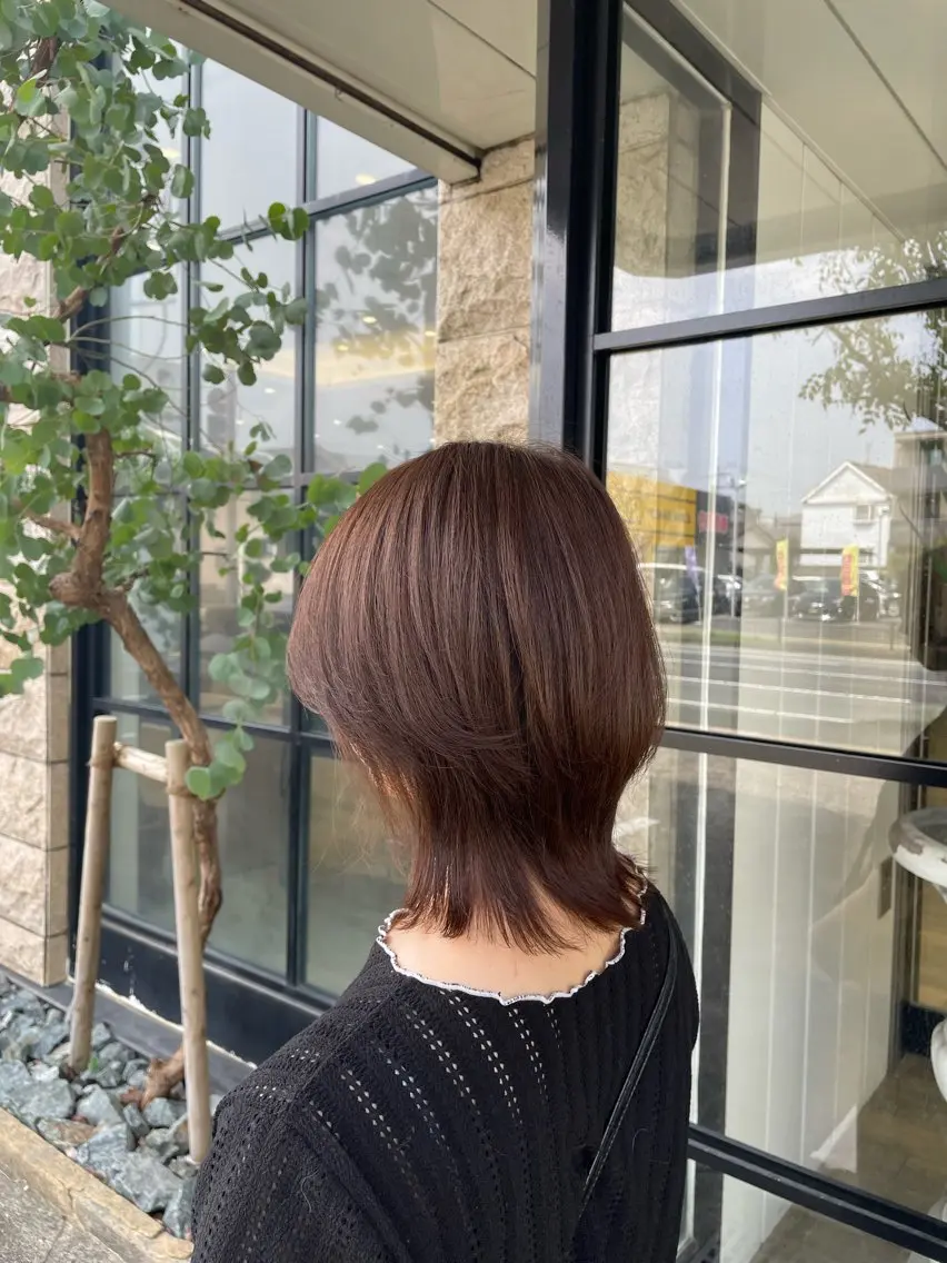 ミディアム ウルフカット 田中 あかりのヘアスタイル
