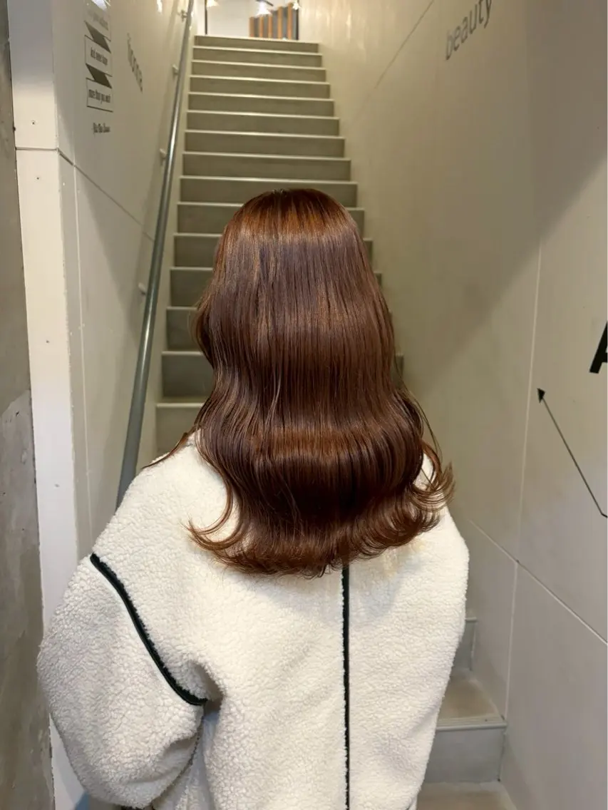 セミロング ヘアカラー 中田 桃夏のヘアスタイル