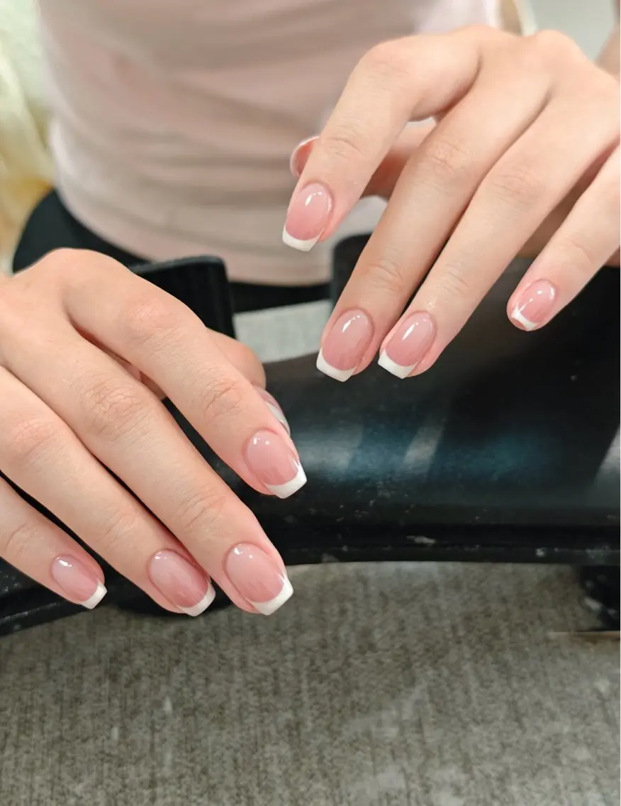 💫フレンチネイル🎀/ベースカラーありオフ込みの写真