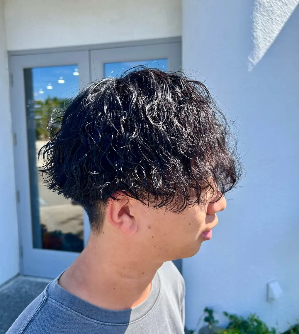 波巻きパーマ+カット(平日のみ)  men'sの写真