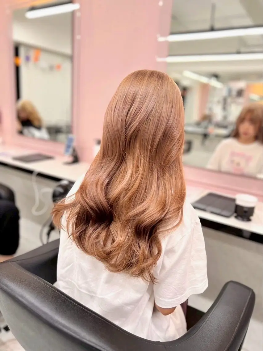 カラー ミルクティー・透明感 🏹REN🏹のヘアスタイル