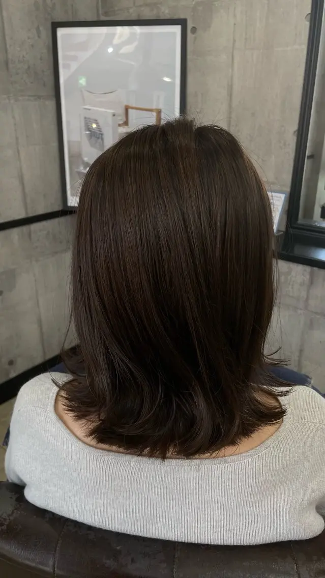 ミディアム 外ハネヘア Virtue/ Sayuriのヘアスタイル
