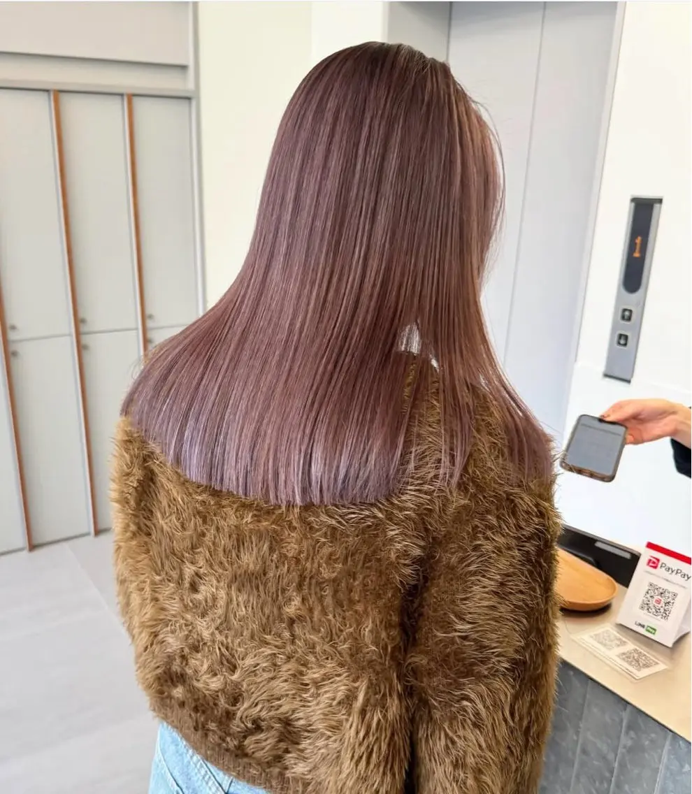 ロング カラー ベージュカラー ブリーチ 透明感カラー ダブルカラー ハイトーンカラー ヘアカラー ☪️ブリーチ特化施術 /レイヤー🪽aiのヘアスタイル