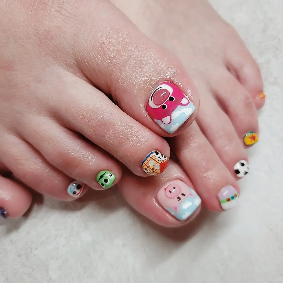 ネイル フットネイル Lunabloom. yurinaのネイルデザイン