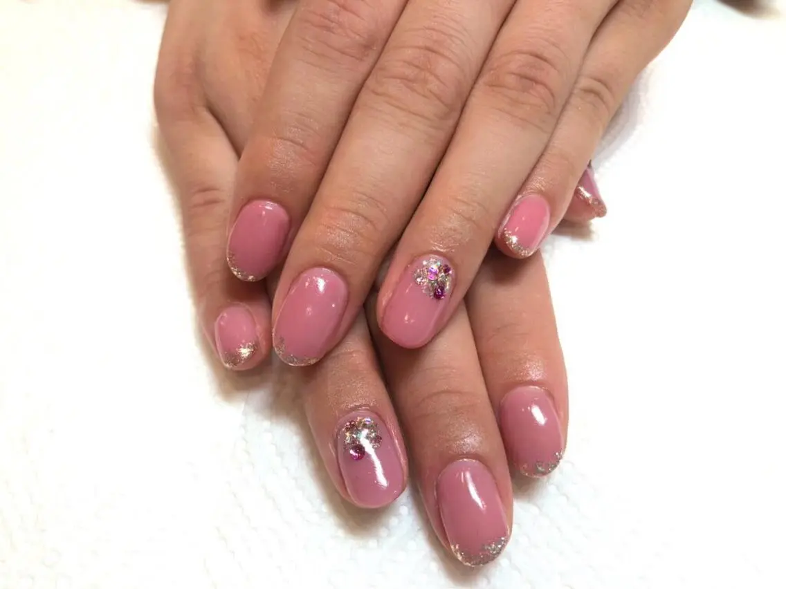 ネイル オフィスネイル prizeiris marinaのネイルデザイン