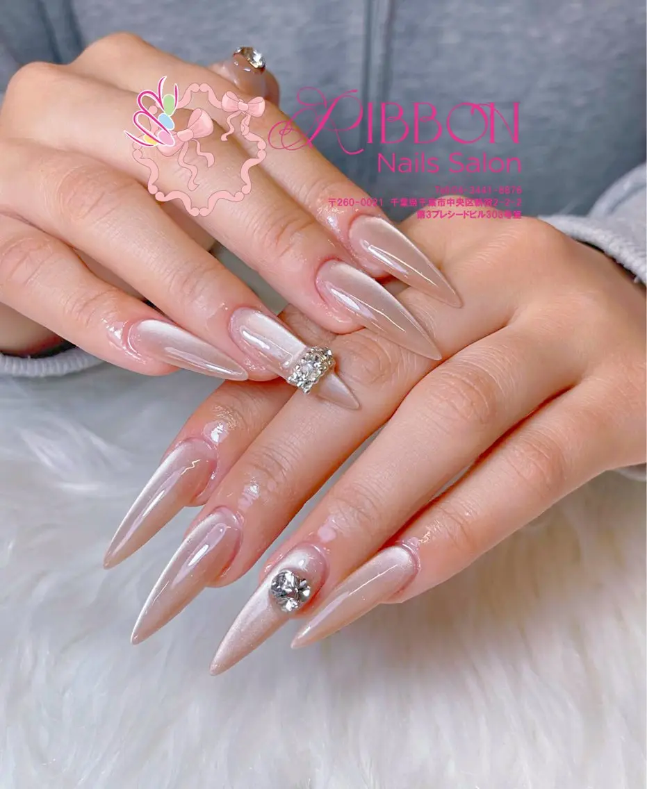 ネイル フレンチネイル ジェルネイル マグネットネイル 持ち込み ニュアンスネイル ハンドネイル Ribbonnail salonのネイルデザイン