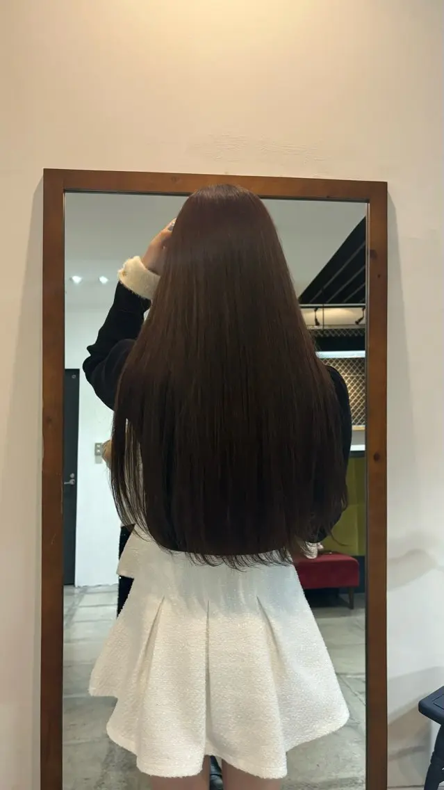 ロング カラー ブラウンカラー ピンクカラー ピンクブラウン ひいろ パーマ/カットモデルのヘアスタイル