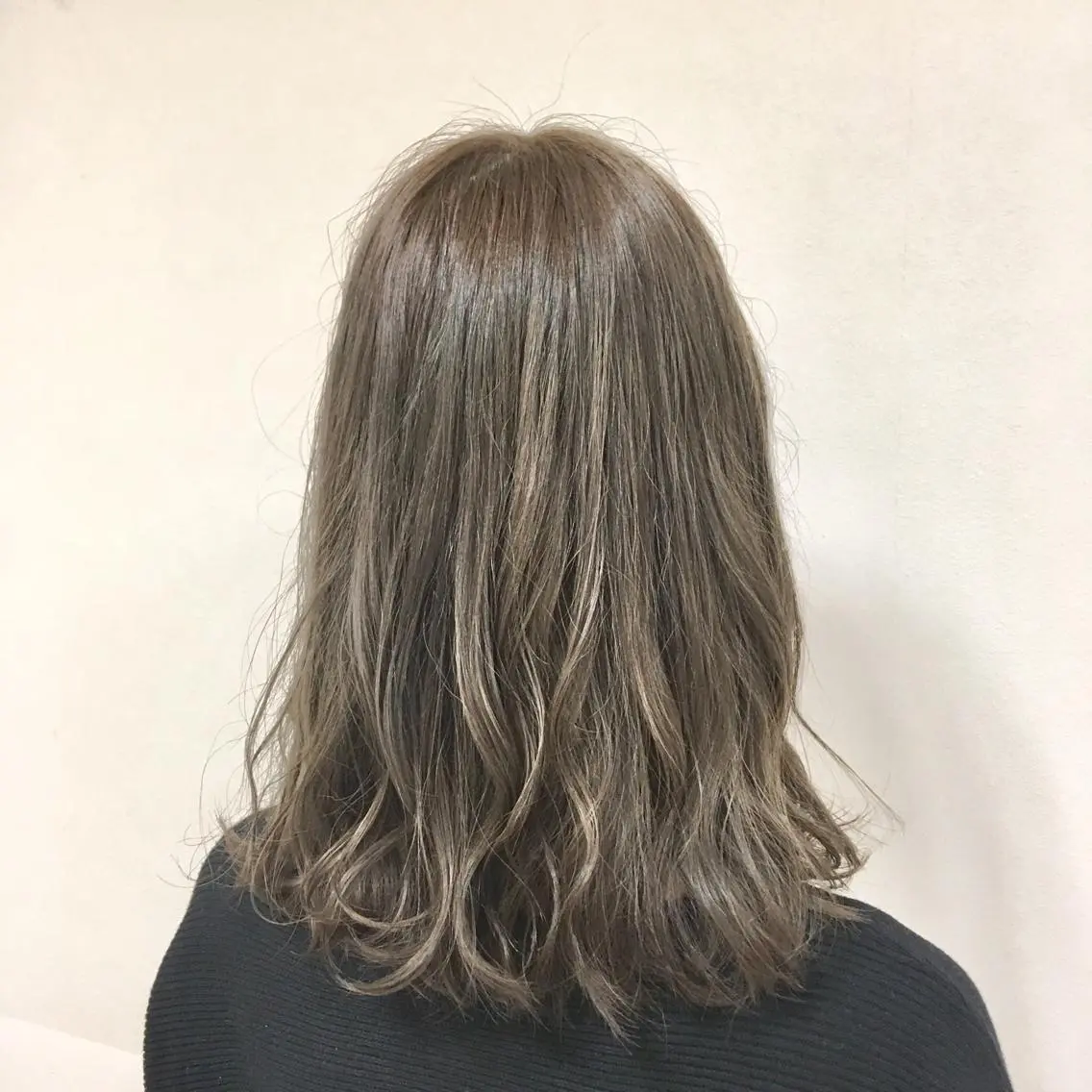 セミロング カラー ヘアアレンジ ヘアカラー トリートメント 【Sweep】おじま のぞみのヘアスタイル