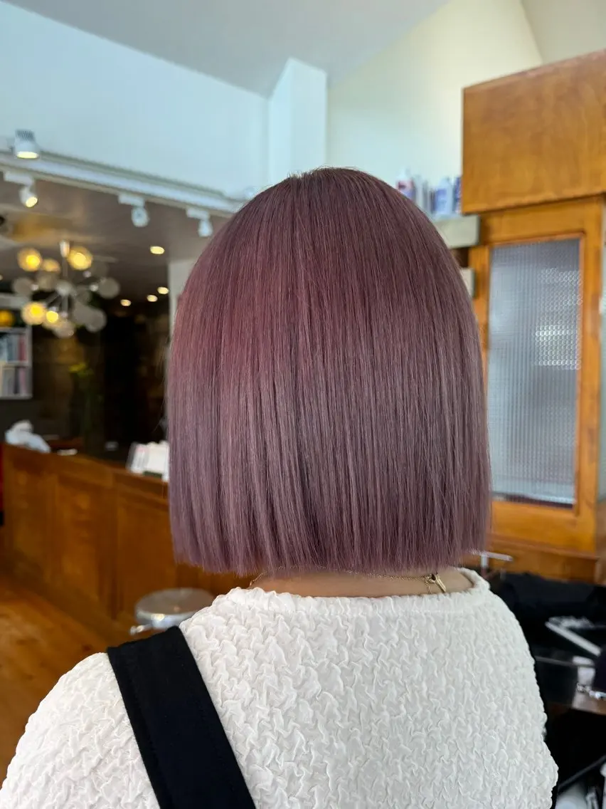 ミディアム 天谷 桂子のヘアスタイル