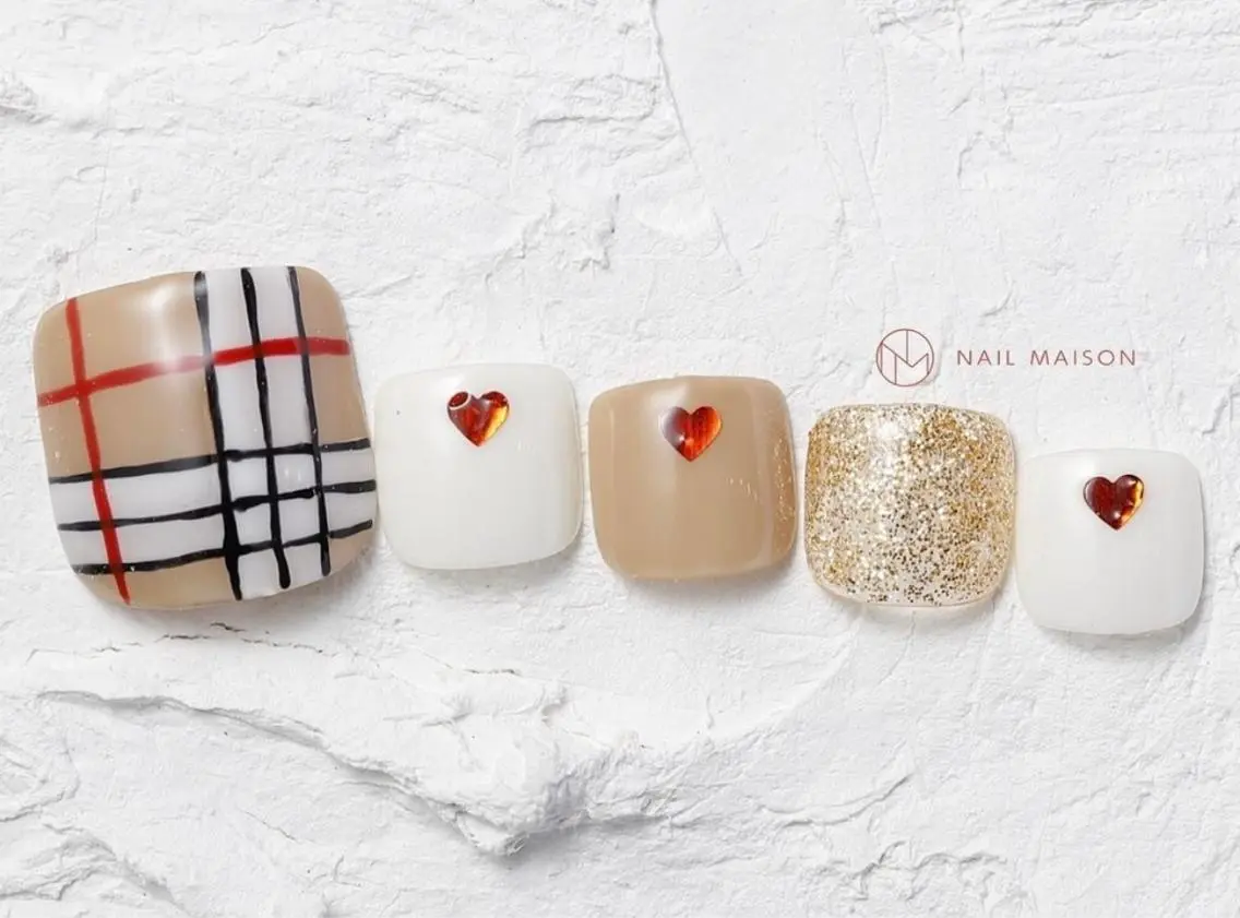 ネイル i nails 横浜WESTのネイルデザイン