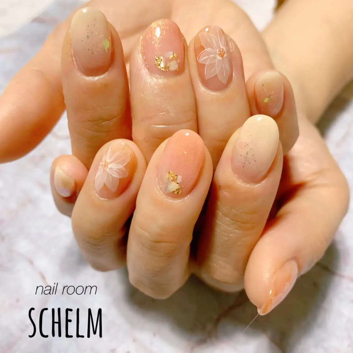 ネイル ハンドネイル nail room シュレムのネイルデザイン