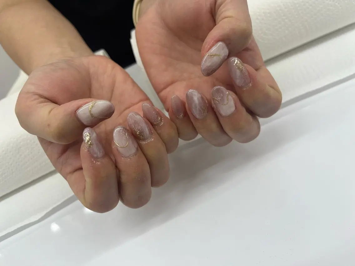 ネイル フラッシュネイル フットネイル ジェルネイル ラメ(グリッター) ラメグラデーション ネイルサロン ⭐︎Linoのその他イメージ