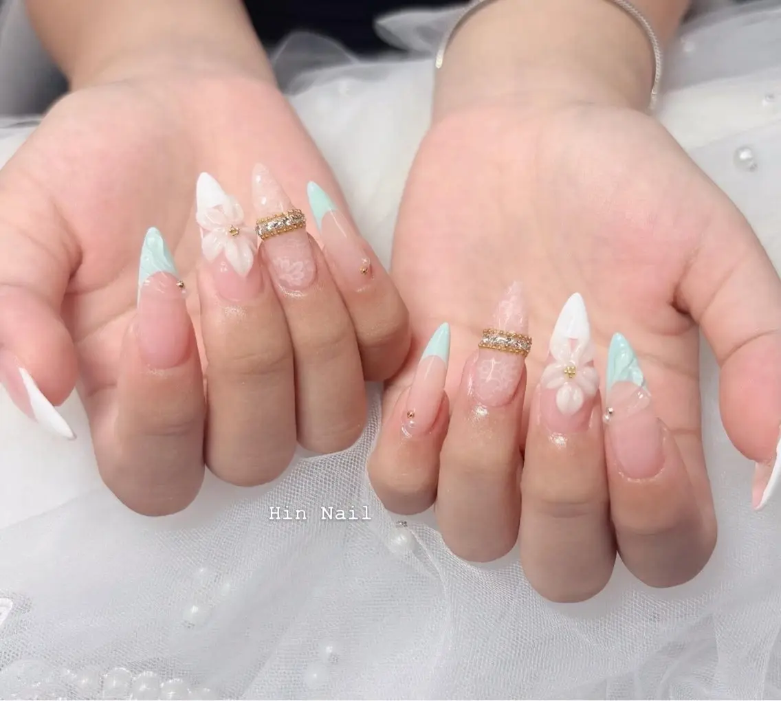 ネイル ハンドネイル HIN NAILのネイルデザイン