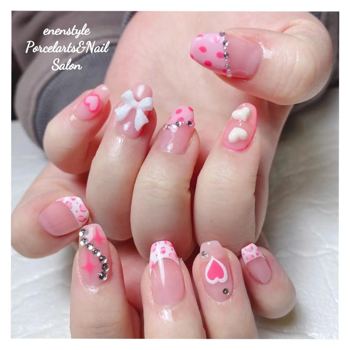 ミディアム ネイル 🐾enen style 🐾のネイルデザイン