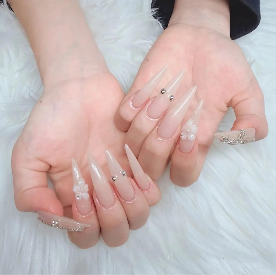 ネイル ハンドネイル ハニ ネイル【ニム】のネイルデザイン