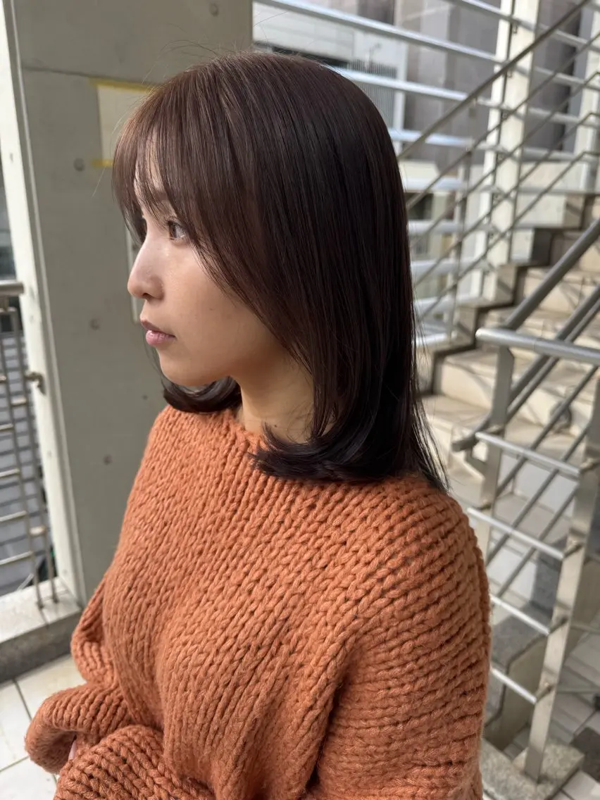 ミディアム カラー 顔周りカット レイヤーカット カット ヘアカラー トリートメント 椎葉 祐也のヘアスタイル