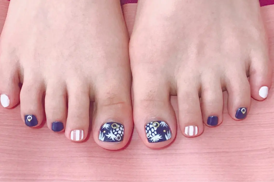 ネイル ハンドネイル NAIL Nutsのネイルデザイン