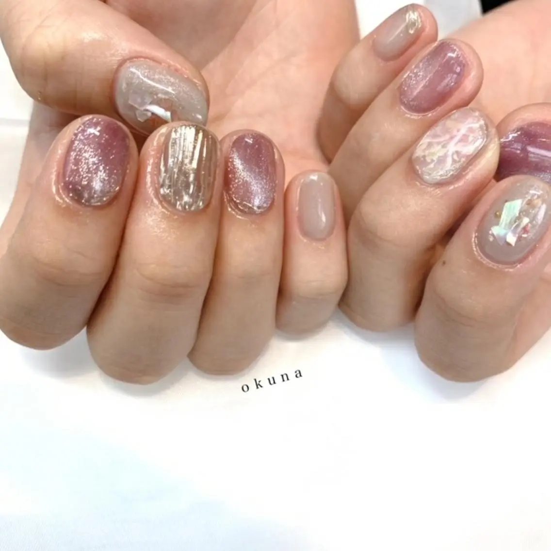 ネイル マグネットネイル ニュアンスネイル パンチャパンチャ ネイルサロンのネイルデザイン
