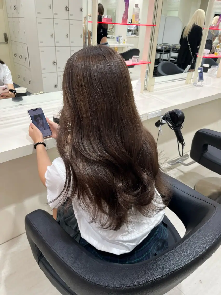 セミロング カラー ヘアカラー 💟RINNA 艶カラー💟のヘアスタイル