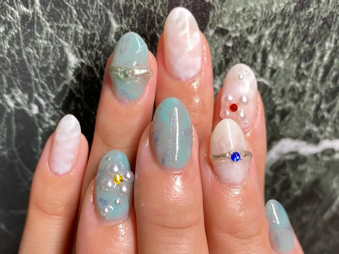 ネイル NAIL K-PIT ネイル ケーピットの眉毛・アイブロウイメージ