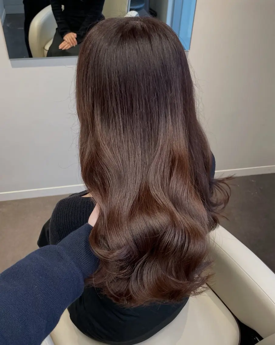 セミロング カラー ベージュカラー ブリーチ ブラウンカラー ブラウンベージュ ブリーチなしカラー ヘアカラー トリートメント SHOTA/池袋個室 上品な艶･暖色 🫧のヘアスタイル