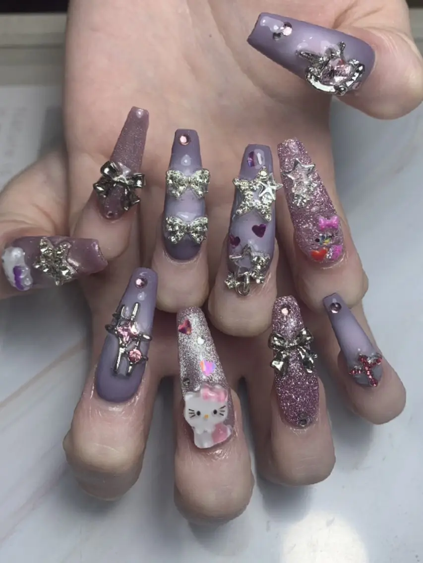 ネイル 氷ネイル・うるうるネイル マットネイル ニュアンスネイル リボン 夏ネイル ハンドネイル rina nailのネイルデザイン