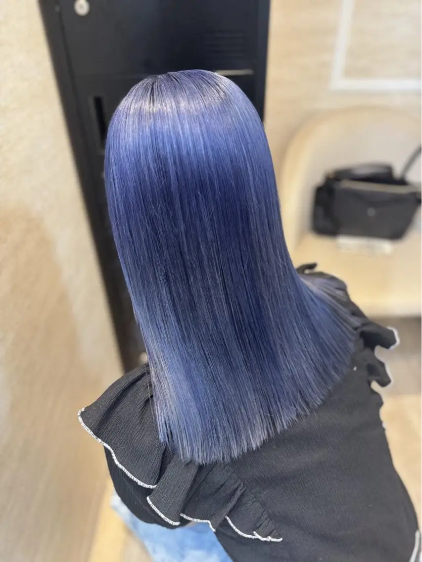 ミディアム カラー ブリーチ ブルーカラー ブルーラベンダー ラベンダーカラー 🩶縮毛矯正/カラー /大宮/あやね⛓🩶のヘアスタイル