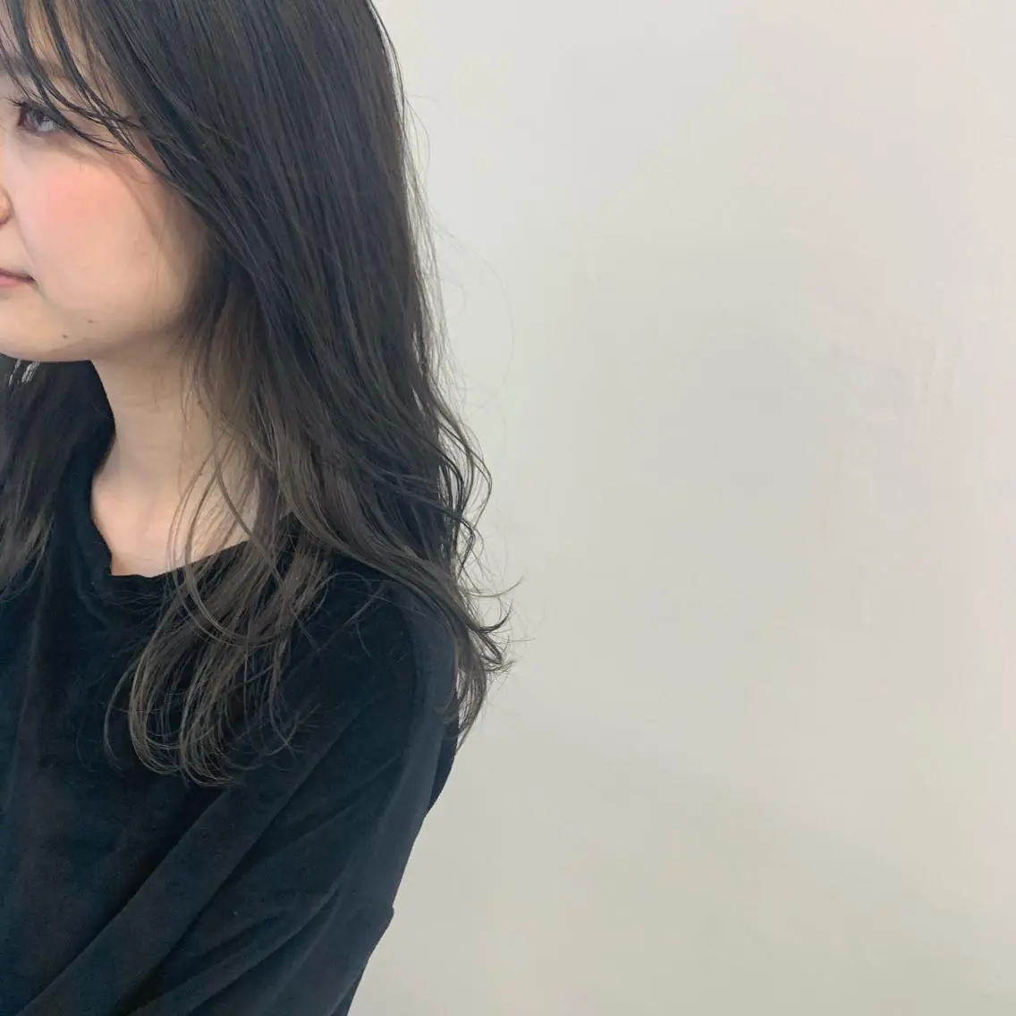 ロング カラー アディクシーカラー アッシュ ブリーチ インナーカラー カット ヘアカラー 石井 静のヘアスタイル