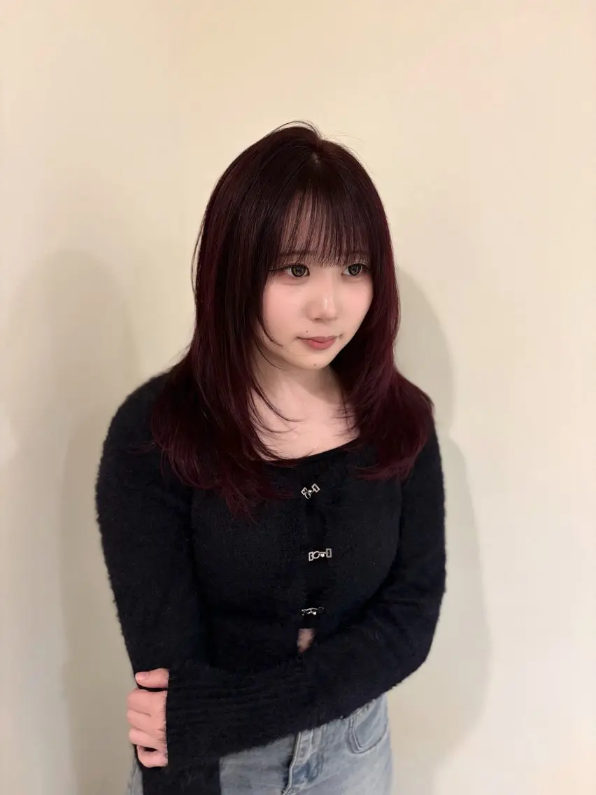 ロング カラー ピンクカラー レイヤーカット 小顔カット カット ヘアカラー トリートメント 西川 舞彩のヘアスタイル