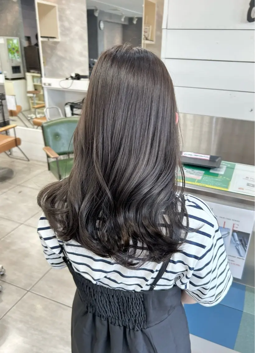 セミロング カット ヘアカラー レイヤー/艶髪カラー 森本くるみのヘアスタイル