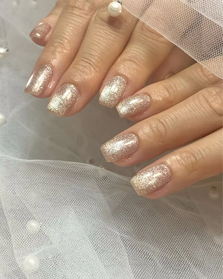 ネイル ジェルネイル マグネットネイル オフィスネイル シルバー シンプルネイル ハンドネイル Cherienail yunaのネイルデザイン