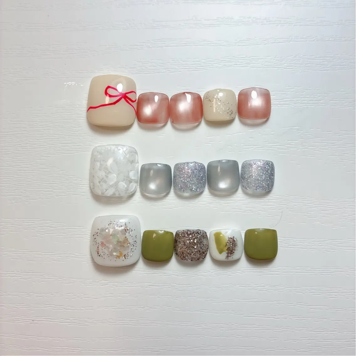 ネイル フットネイル 氷ネイル・うるうるネイル マグネットネイル ニュアンスネイル シンプルネイル フットネイル nail salon anoneのネイルデザイン
